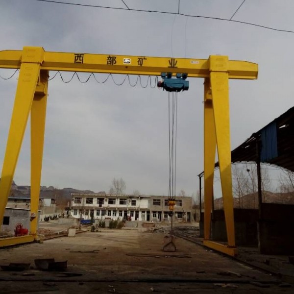 MH25ֿ13߶9ʽػ MH type 25t gantry crane